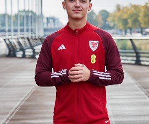 Lewis Leigh